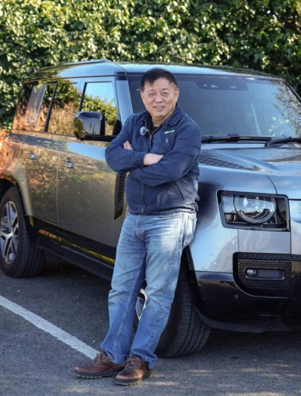 指南针股票 方励发文澄清相关传闻！称不认识于朦胧